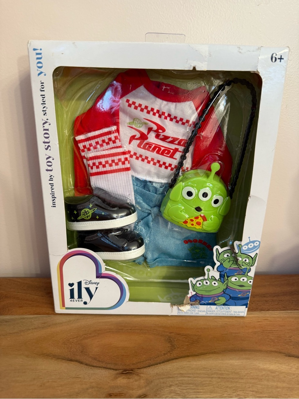 Disney ily 4EVER Inspired by Toy Story Fashion Pack for 18'' Doll Pizza Planet